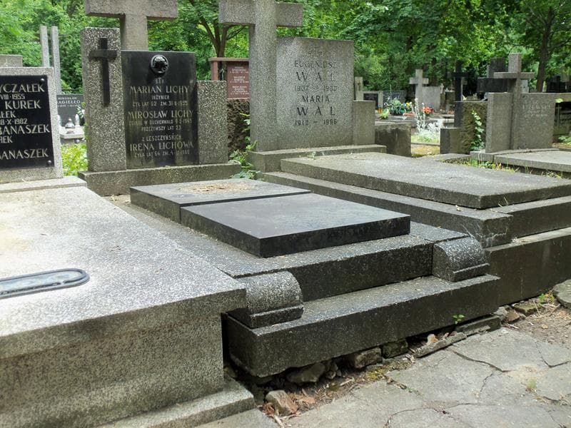 Zdjęcie grobu Mirosław Lichy (1)
