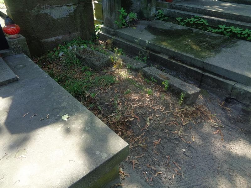 Zdjęcie grobu Anonim (1)